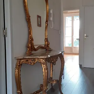Palais De Coppet Apartment